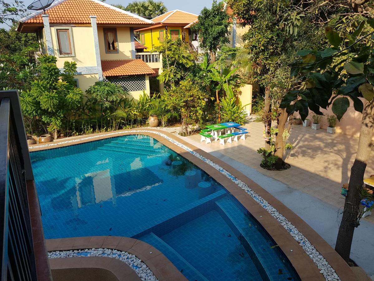 Arerayah Beach Resort Pran Buri Exterior photo